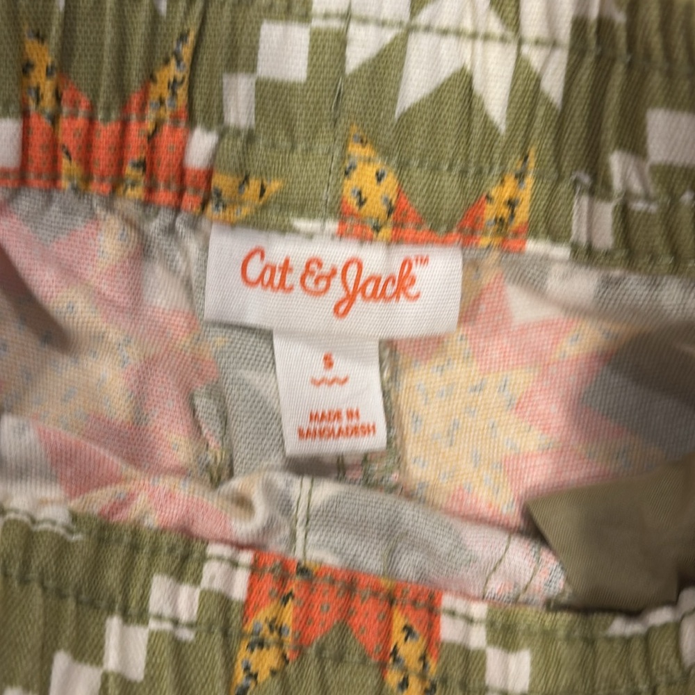 Quilt pattern shorts - Picture 3 of 3